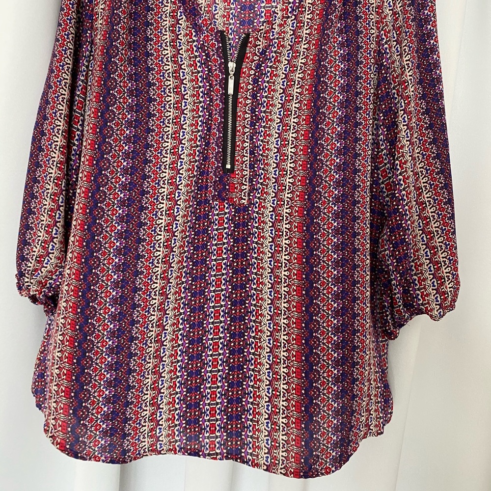 Colorful blouse - Picture 2 of 4